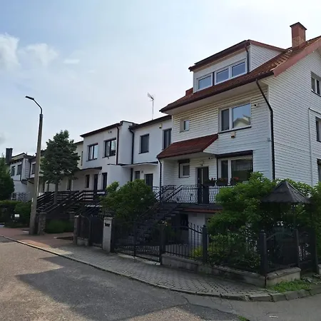 Stylish 4br Artist's With Garden- District Дом отдыха Гданьск