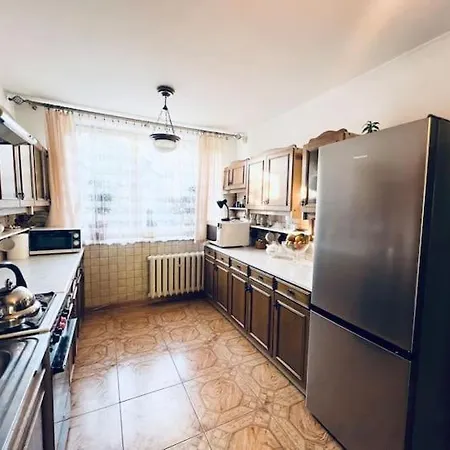 Stylish 4br Artist's With Garden- District *